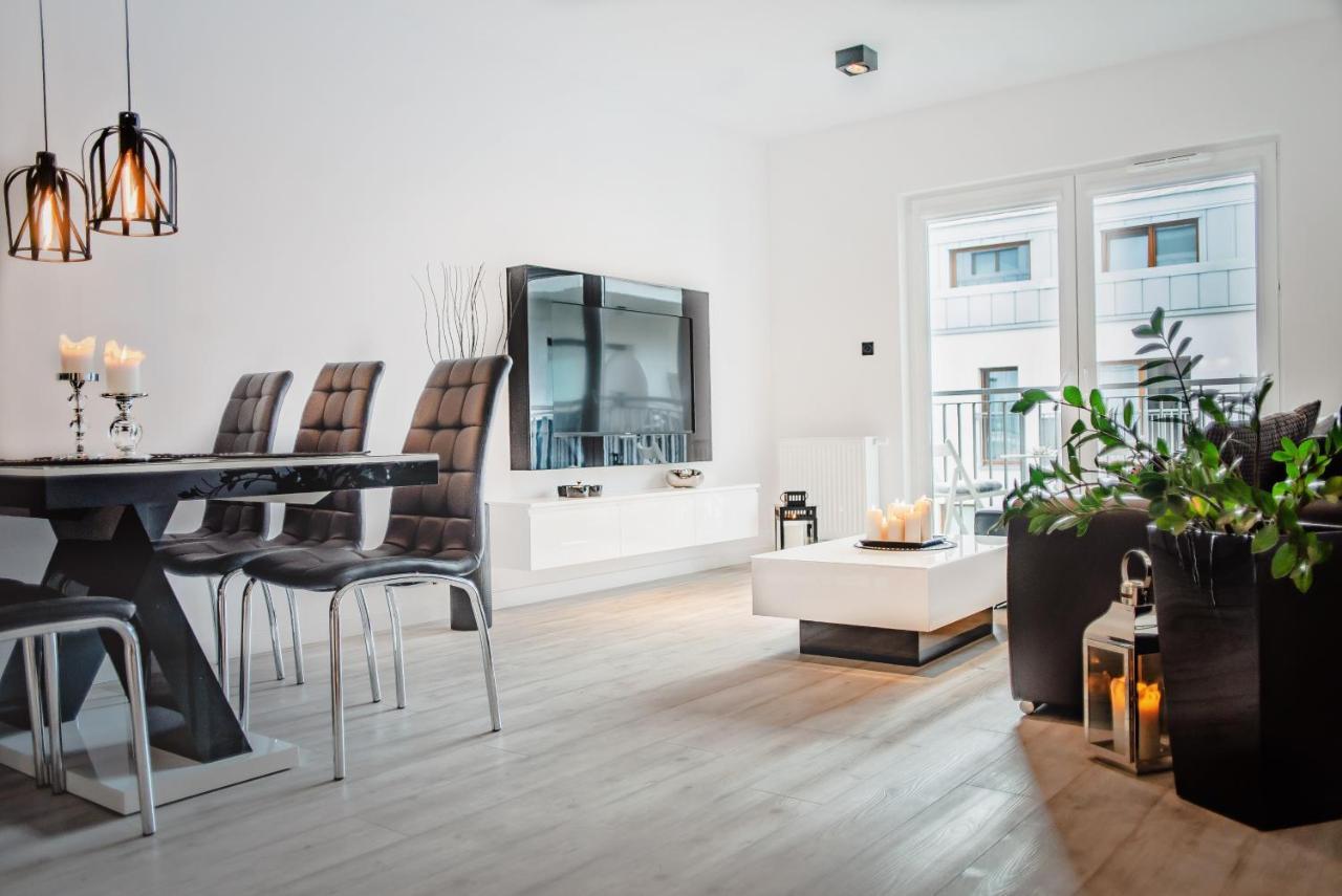 Apartamenty Homely Place Centrum - Stary Rynek - Parking Poznan Exterior photo