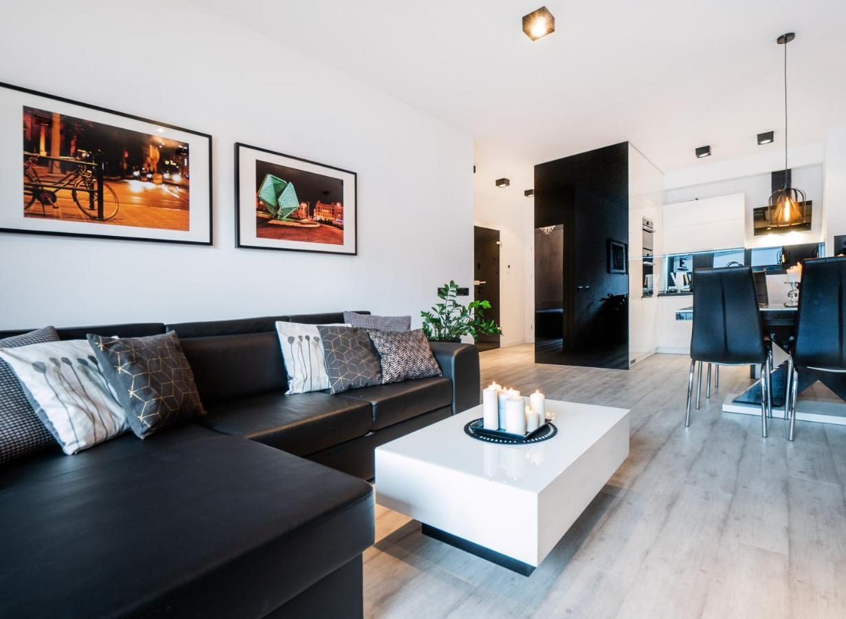 Apartamenty Homely Place Centrum - Stary Rynek - Parking Poznan Exterior photo